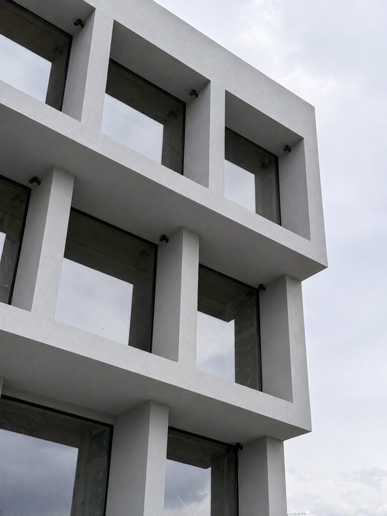 MOB1 – Commercial Office Building